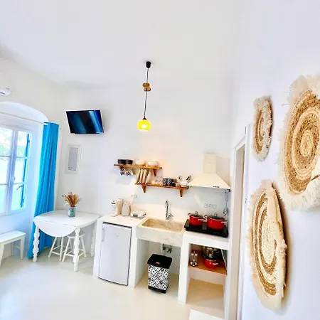 Provis Next To The Mills In بيت للعطل Mykonos Town